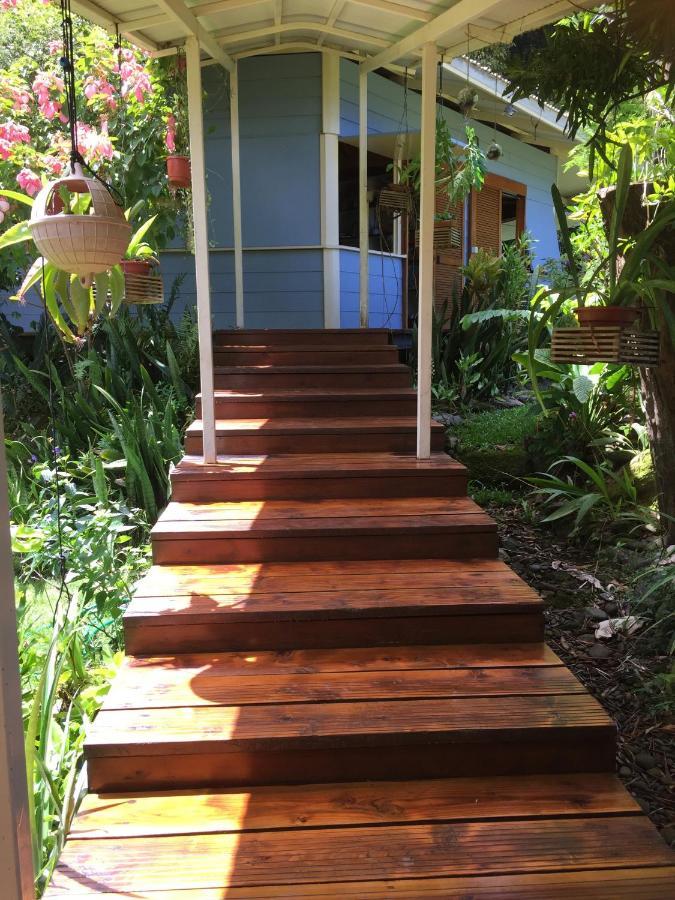Villa O Vai Teahupoo Buitenkant foto